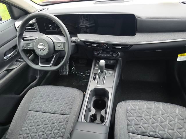 New 2026 Nissan Kicks SV w/ Cold Weather Package image 17