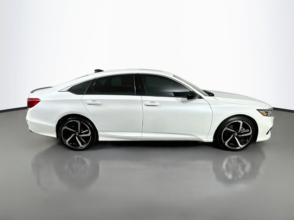 Used 2022 Honda Accord Sport image 7