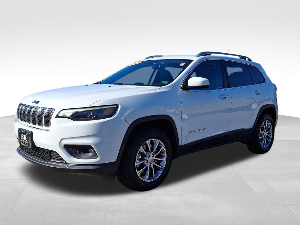 Used 2019 Jeep Cherokee Latitude Plus image 3