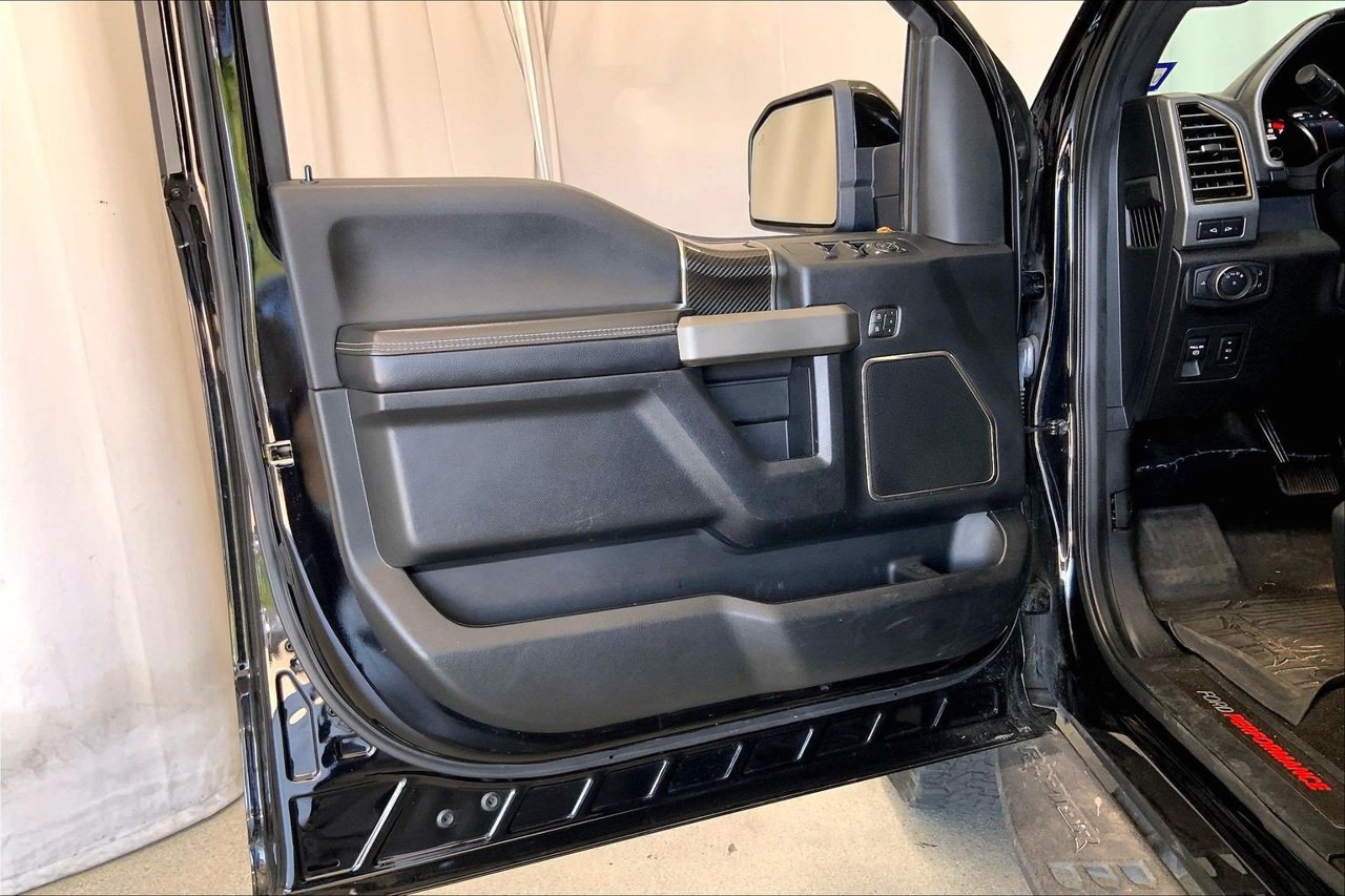 Used 2020 Ford F150 Raptor w/ Equipment Group 802A Luxury AWD/4WD image 21