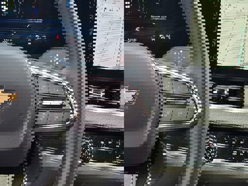 Certified 2025 Chevrolet Equinox LT image 28