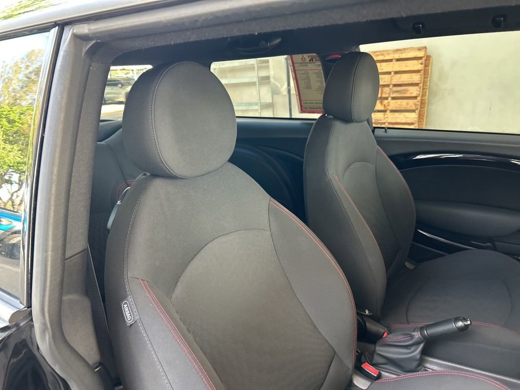 Used 2013 MINI Cooper S image 19