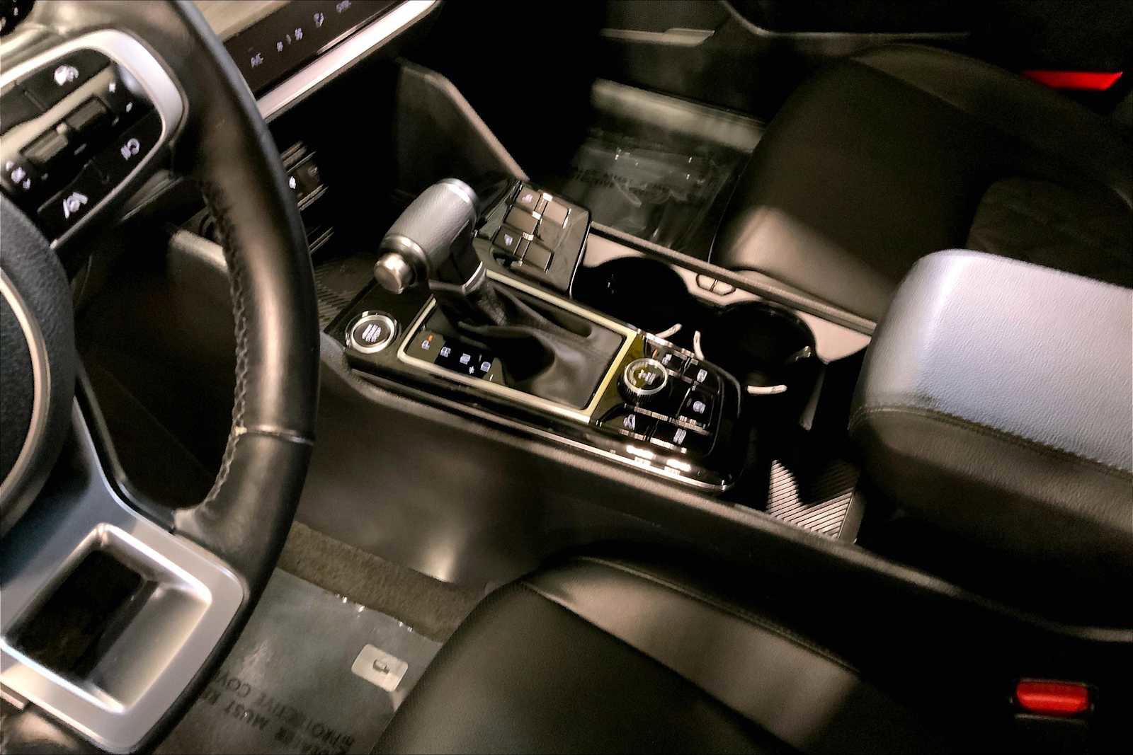 Used 2024 Kia Sportage X-Line w/ X-Line Premium Package image 17