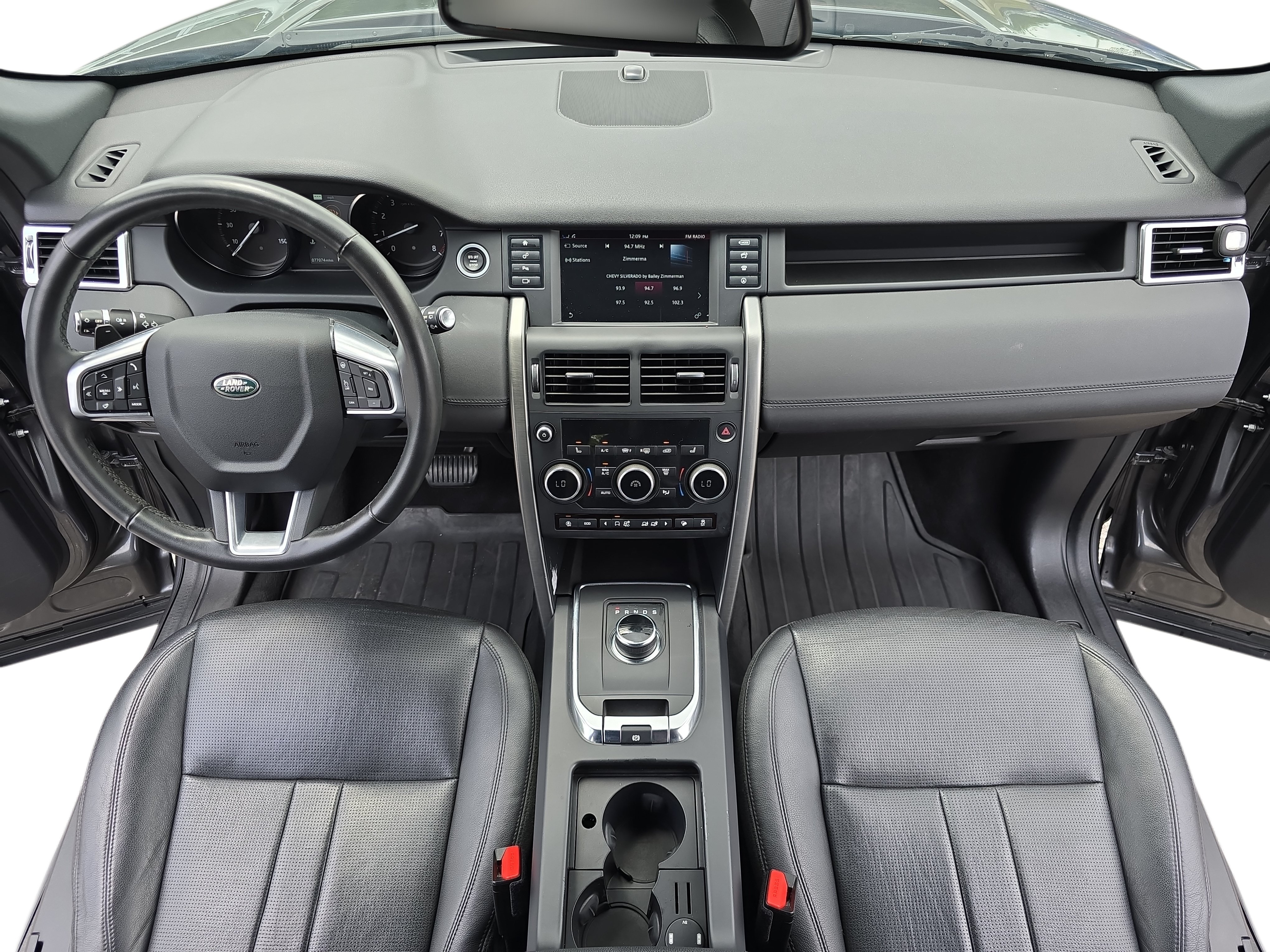 Used 2019 Land Rover Discovery Sport AWD/4WD image 9