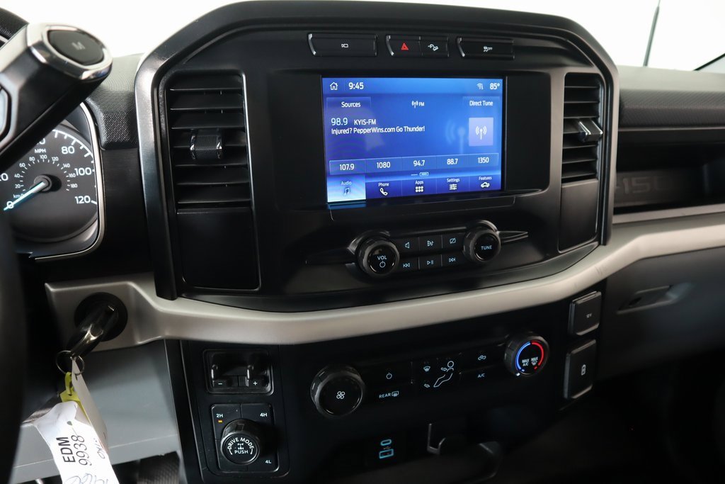 Used 2023 Ford F150 XL w/ Trailer Tow Package image 5