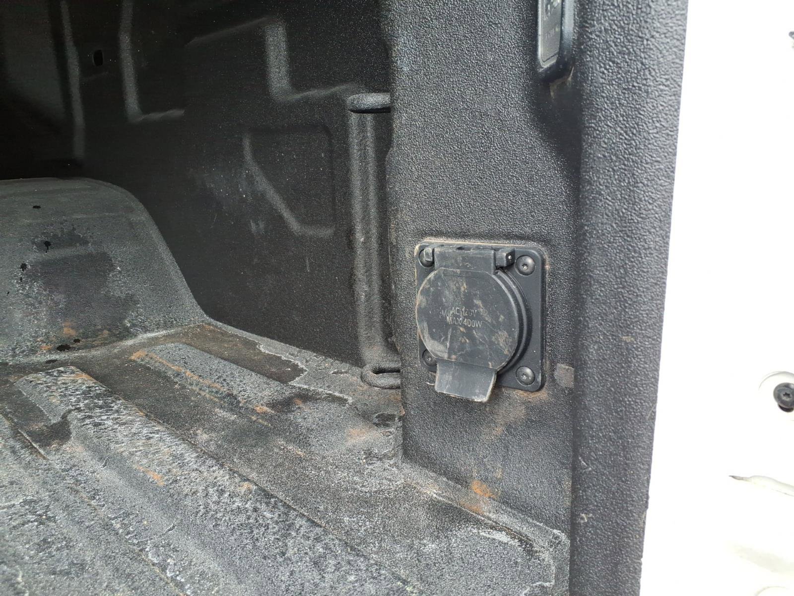 Used 2020 Chevrolet Silverado 3500 LTZ w/ LTZ Convenience Package image 5