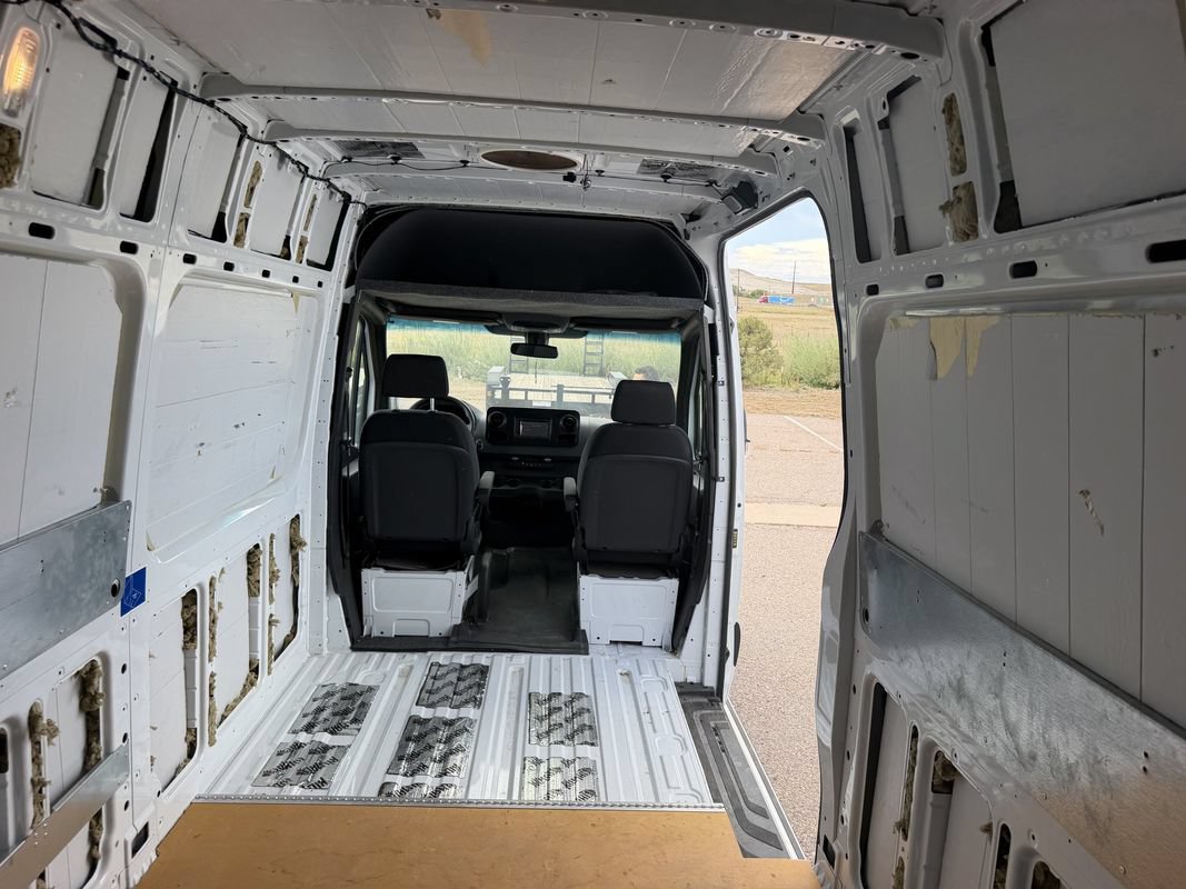 Used 2019 Freightliner Sprinter 170 Cargo RWD image 22