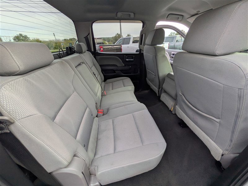 Used 2019 GMC Sierra 2500 4x4 Crew Cab w/ Sierra Convenience Package image 18