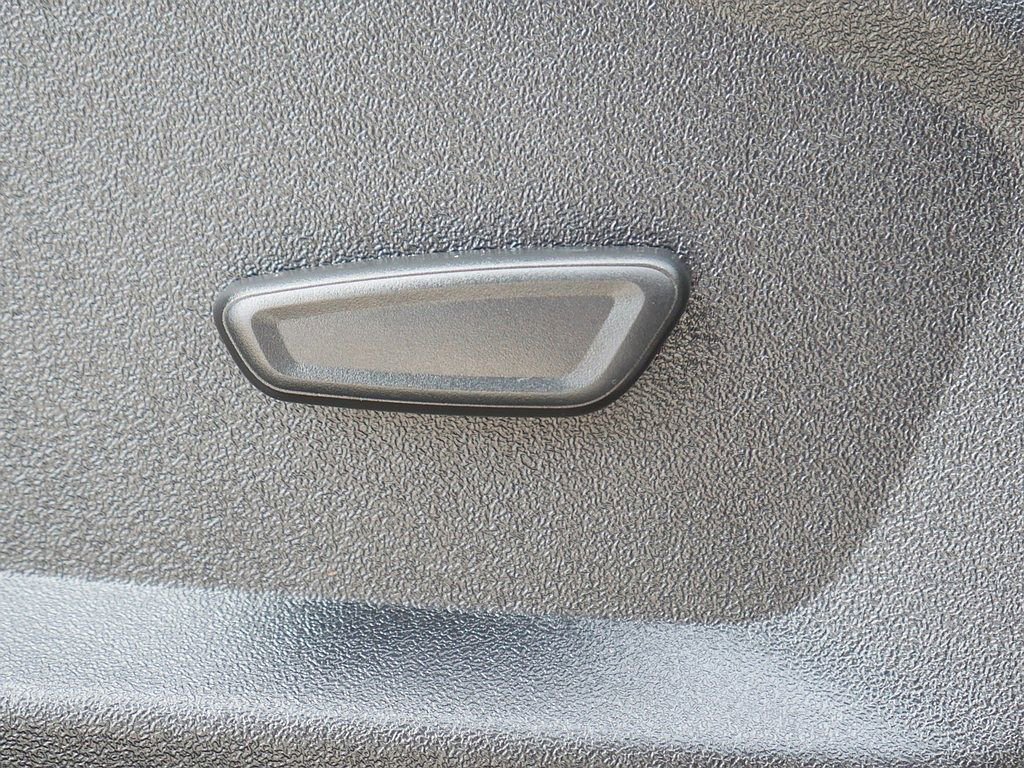 Used 2024 Ford Edge SEL w/ Convenience Package AWD/4WD image 59