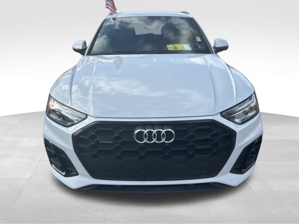 Used 2025 Audi Q5 2.0T Premium image 3