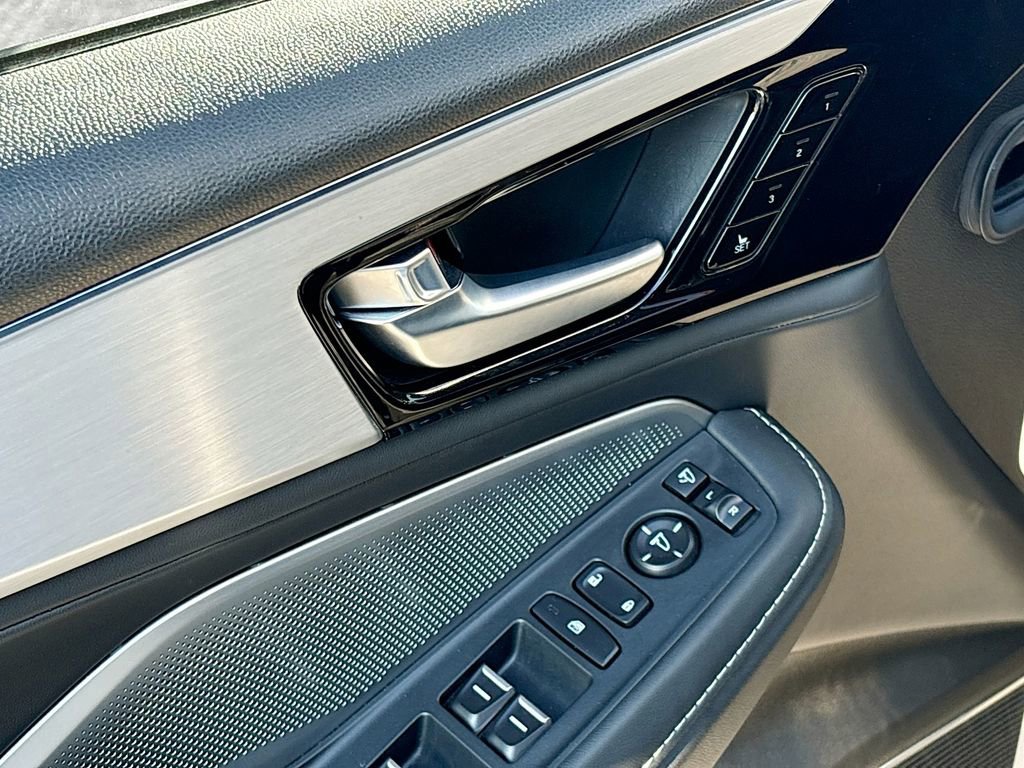 Used 2025 Acura MDX Technology Package image 18