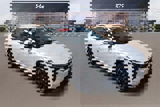 New 2025 Kia K4 EX image 10