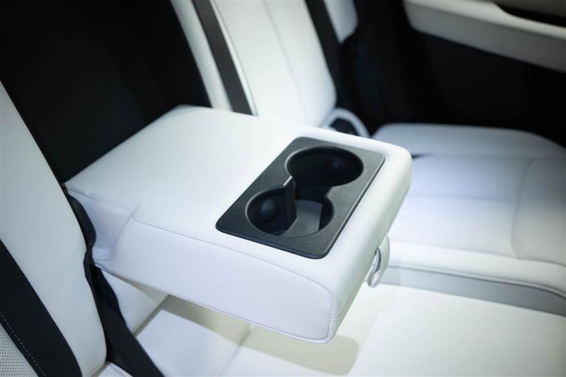 Used 2024 Acura ZDX A-Spec image 18