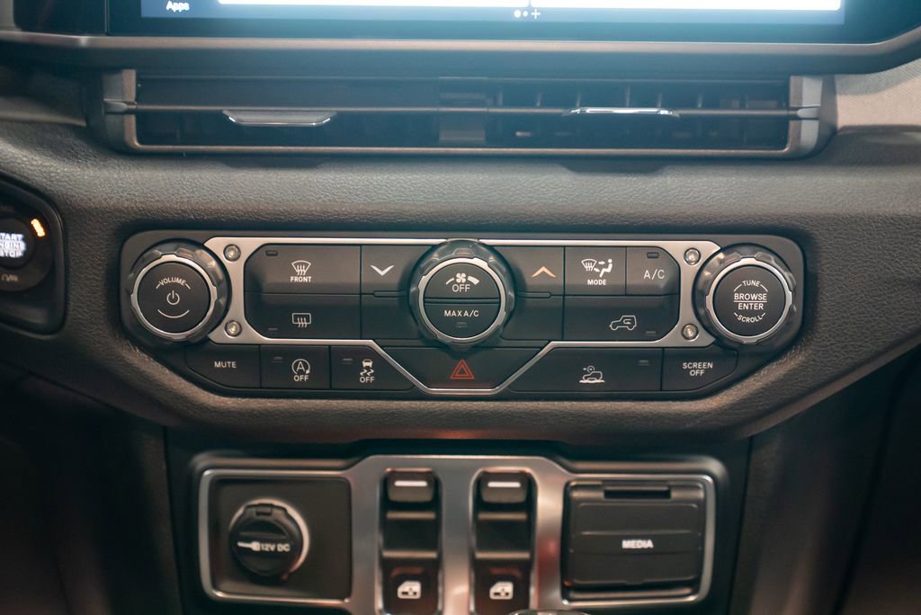 New 2026 Jeep Wrangler Sport AWD/4WD image 12