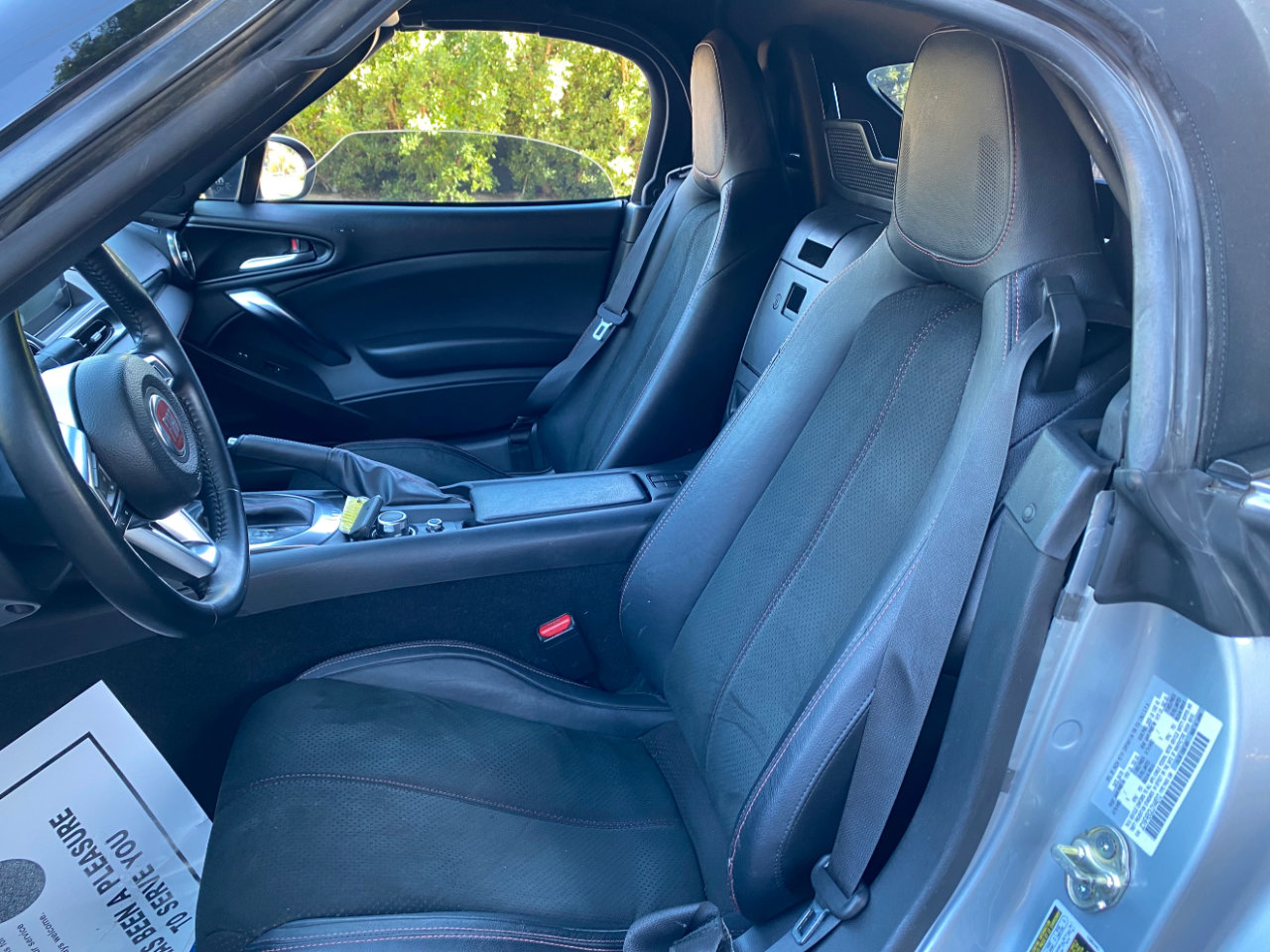 Used 2020 FIAT 124 Spider Urbana Edition Convertible *Lt image 27