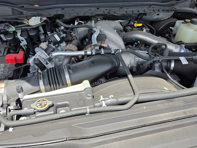 Used 2024 Ford F250 Lariat w/ Lariat Ultimate Package AWD/4WD image 19
