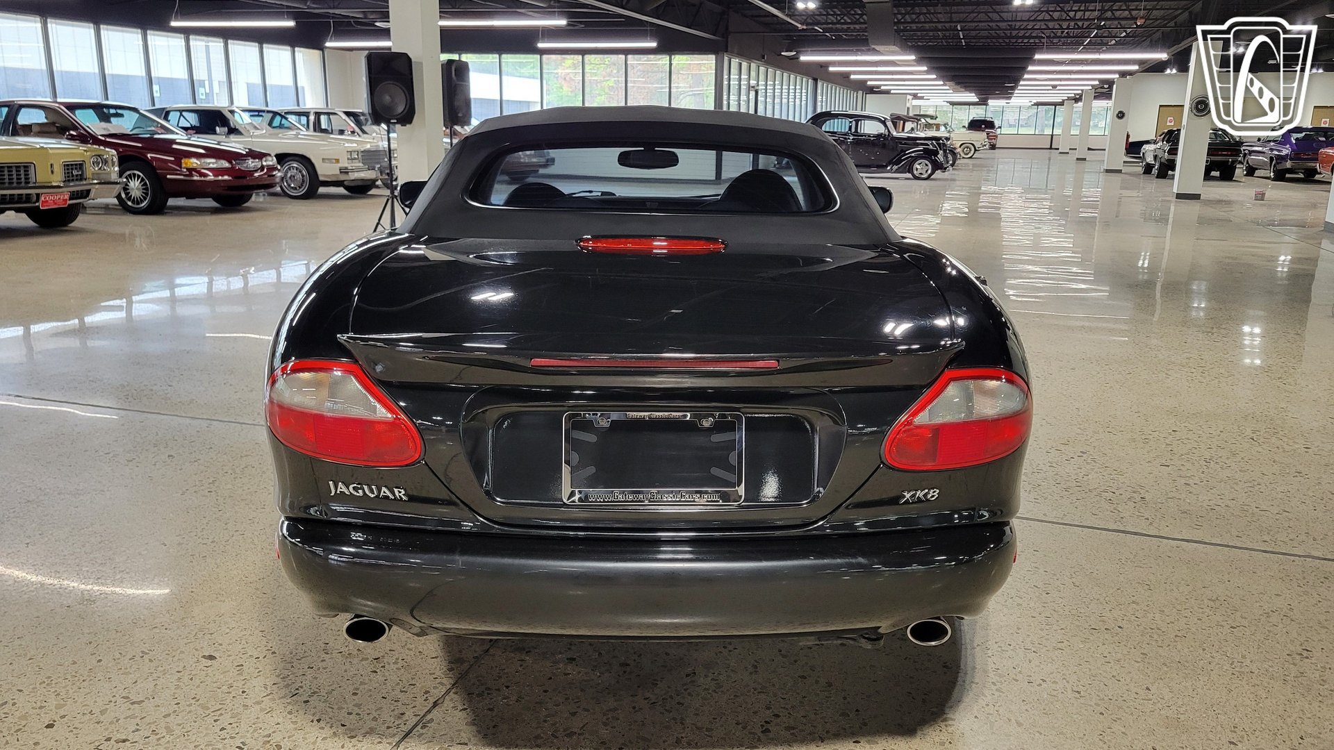 Used 2000 Jaguar XK8 Convertible RWD image 3