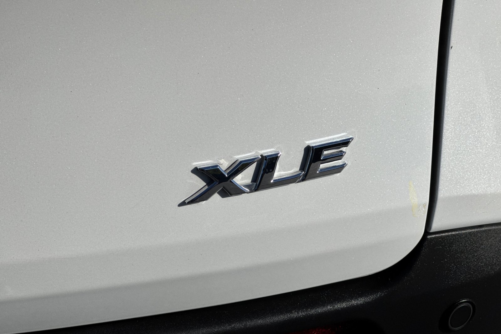 Used 2025 Toyota Sienna XLE FWD image 14