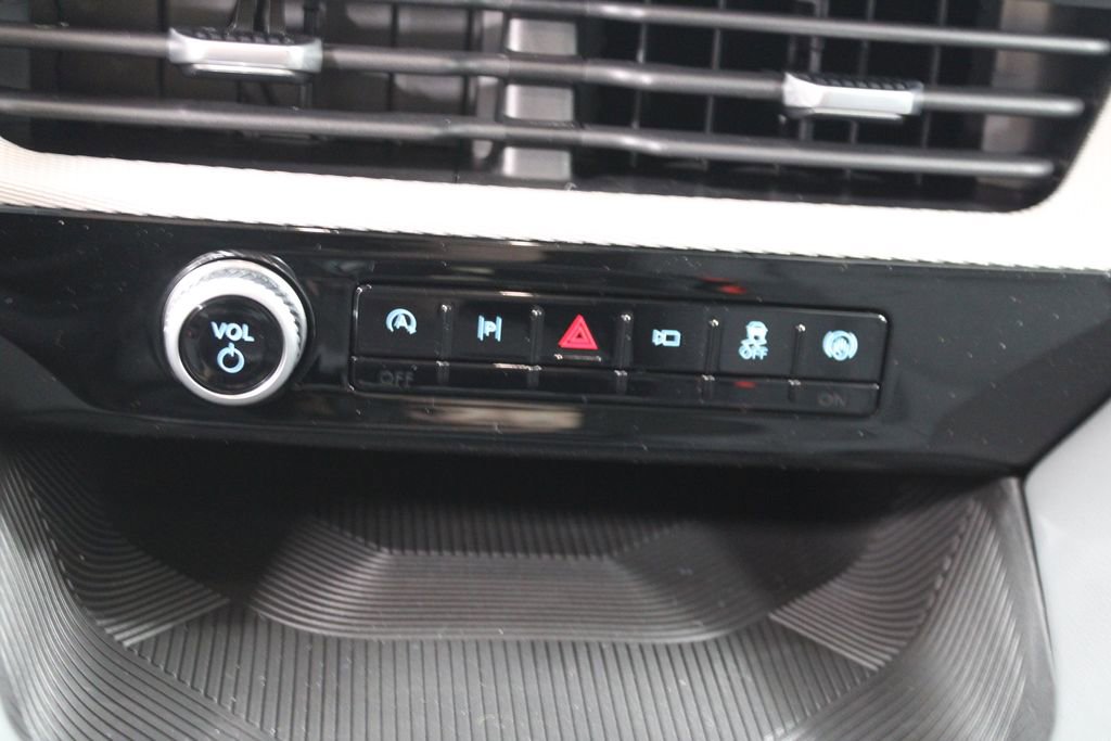 New 2026 Ford Explorer Active image 45