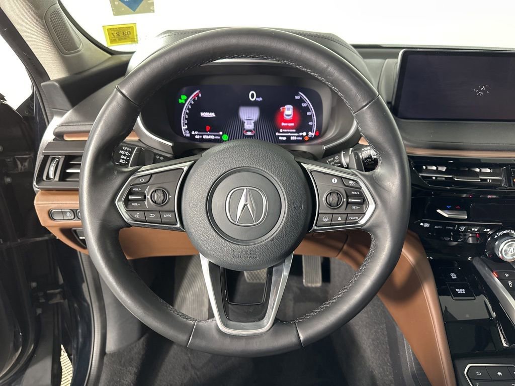 Used 2023 Acura MDX SH-AWD w/ Technology Package image 16