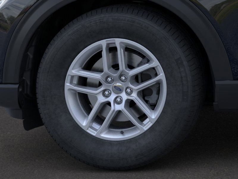 New 2026 Ford Explorer Active RWD image 19