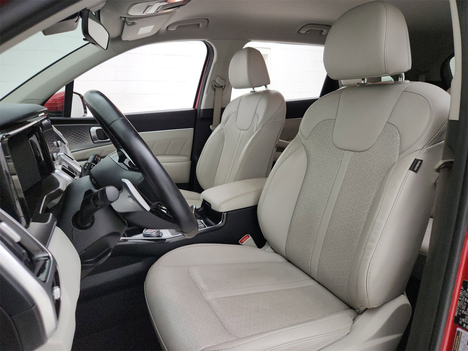 Used 2022 Kia Sorento SX image 16