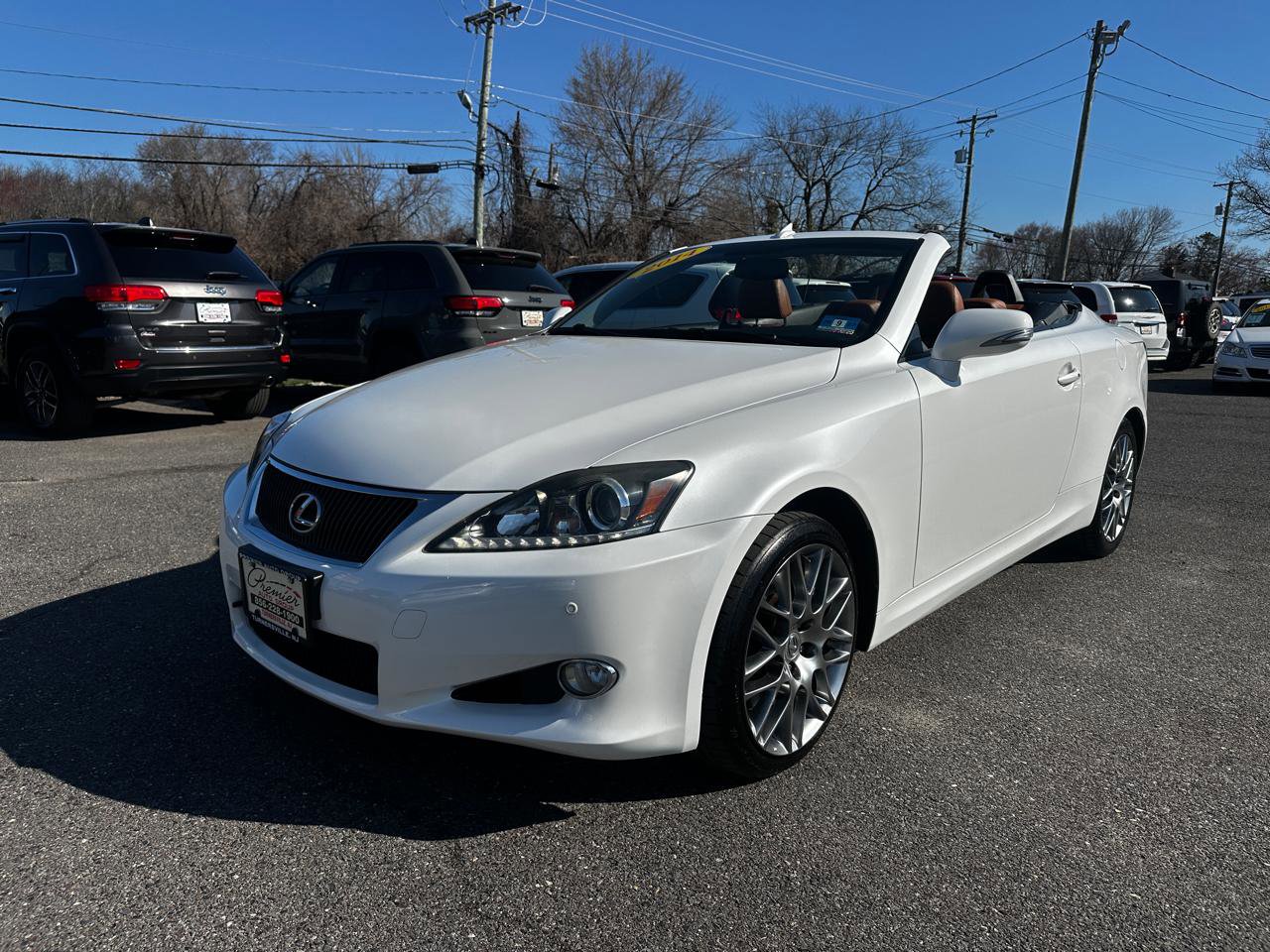 Used 2014 Lexus IS 350C w/ Luxury Package image 2