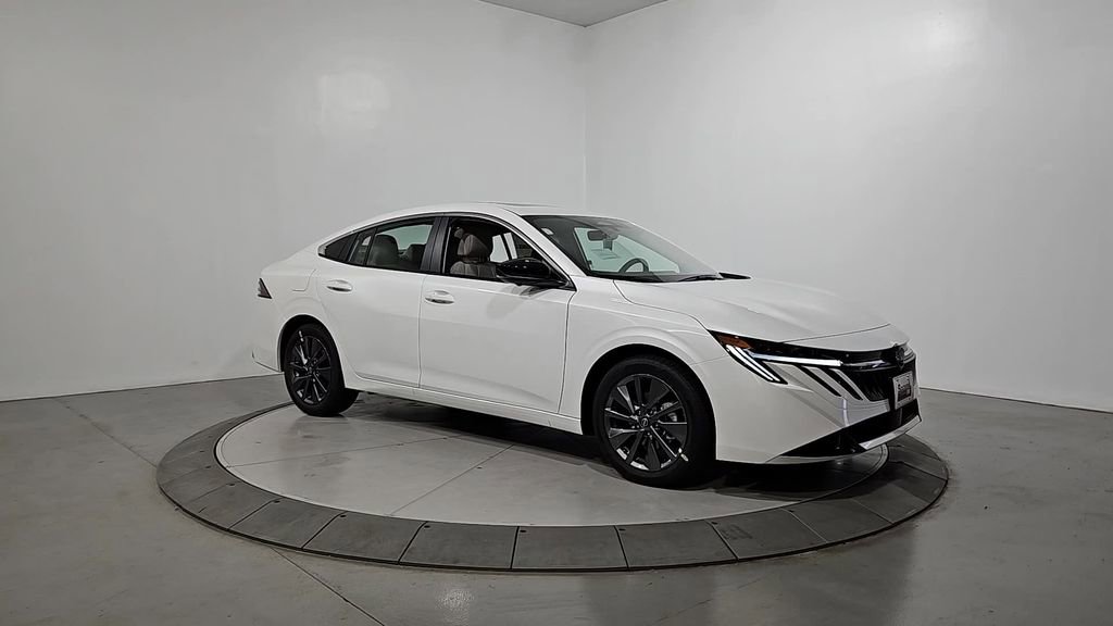 New 2026 Nissan Sentra SL FWD image 7