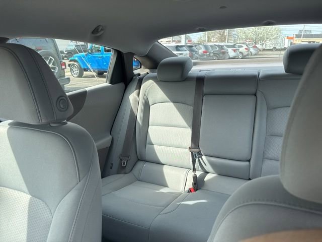 Used 2019 Chevrolet Malibu LT w/ Driver Confidence Package image 30