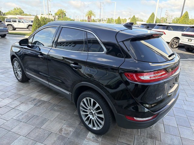 Used 2017 Lincoln MKC Reserve AWD/4WD image 4