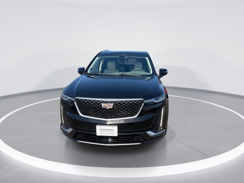Used 2021 Cadillac XT6 Premium Luxury image 3