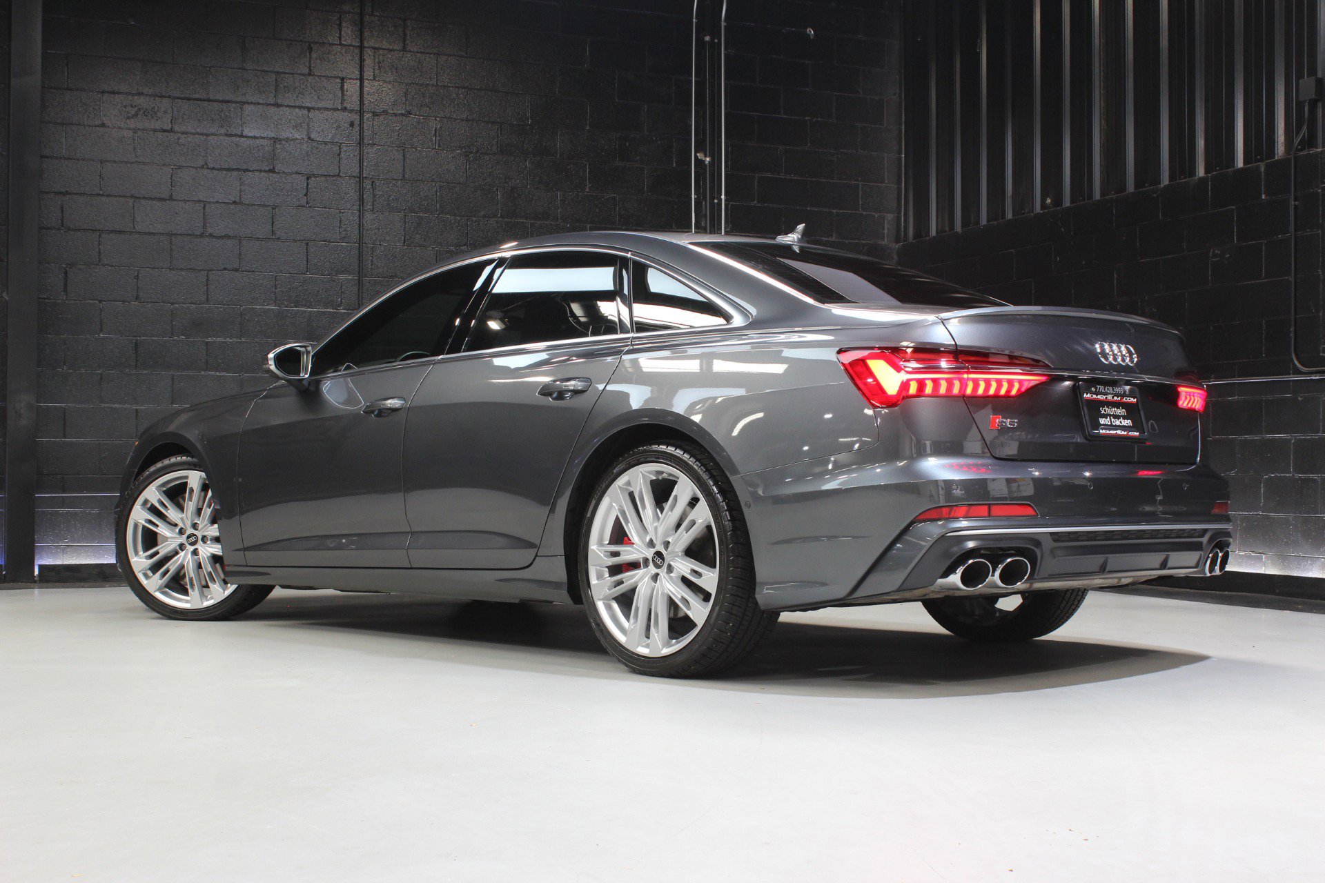 Used 2023 Audi S6 Prestige image 10