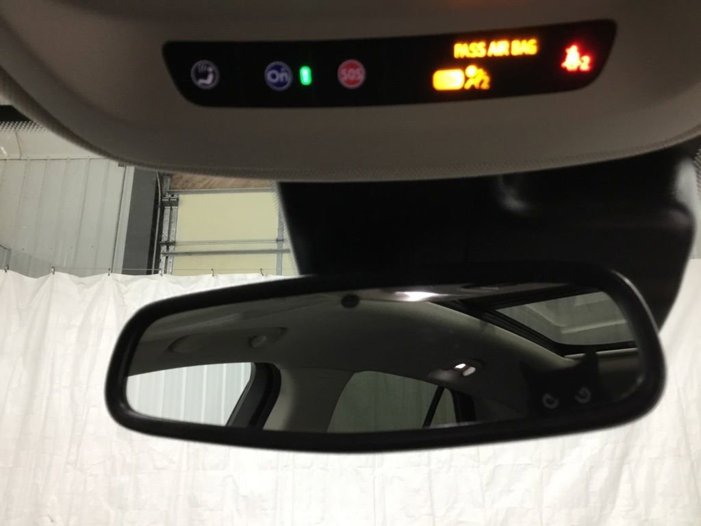 Used 2023 Buick Envision Essence w/ Sport Touring Package image 33