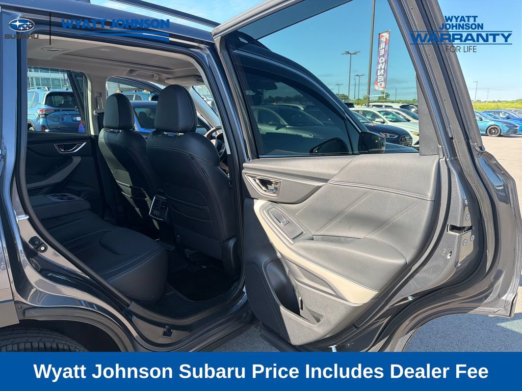 Used 2023 Subaru Forester Limited AWD/4WD image 34