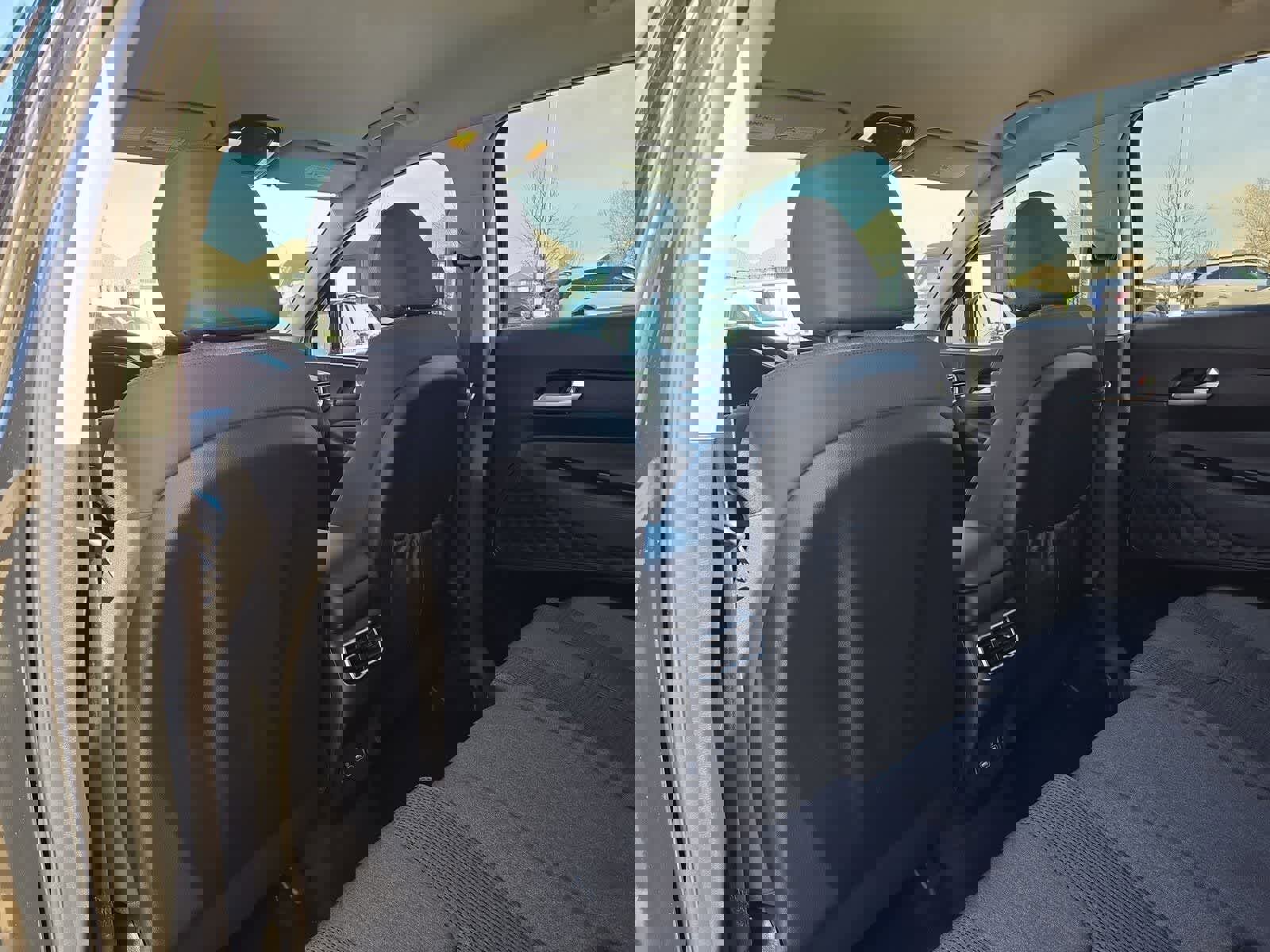 Used 2022 Hyundai Santa Fe SEL AWD/4WD image 16