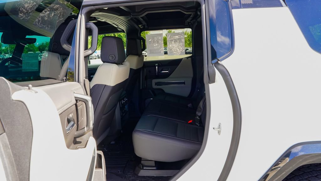 Used 2026 GMC Hummer EV SUV image 12