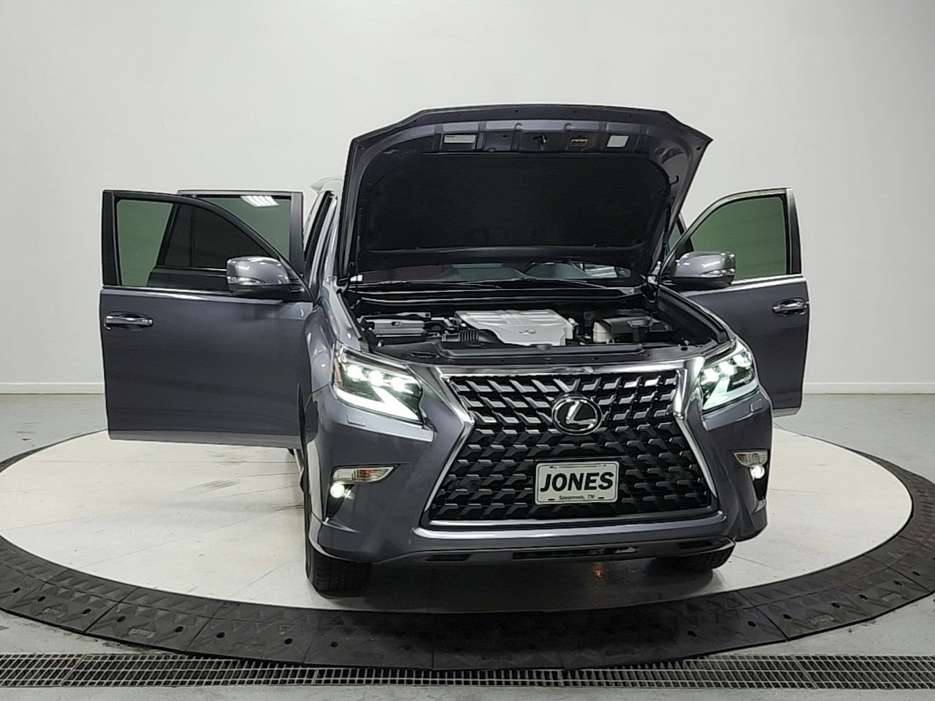 Used 2023 Lexus GX 460 Premium w/ Premium Package AWD/4WD image 11