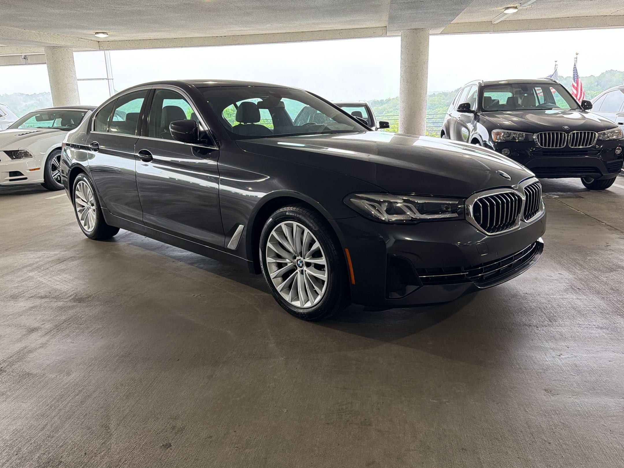 Certified 2023 BMW 530i RWD image 5