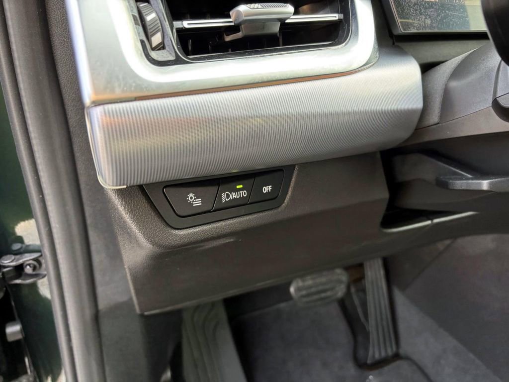 Used 2025 BMW X1 xDrive28i image 14