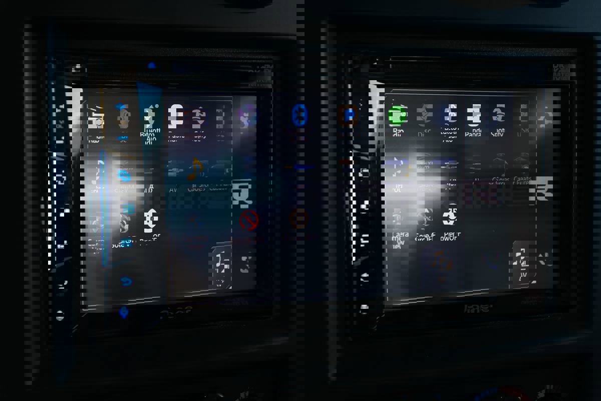 Used 2005 HUMMER H2 SUT w/ Preferred Equipment Group image 25