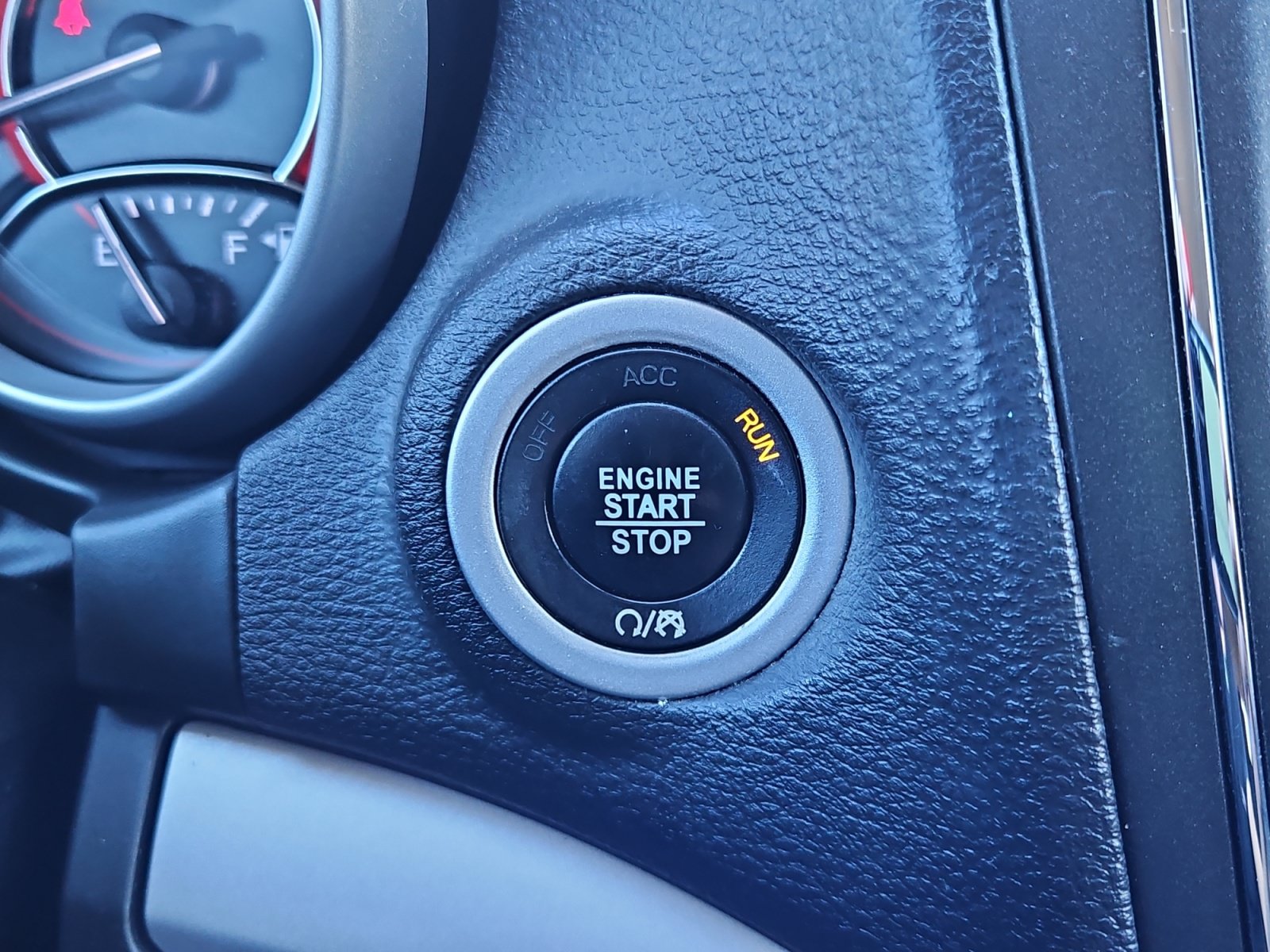 Used 2018 Dodge Journey SE w/ Connectivity Group FWD image 20