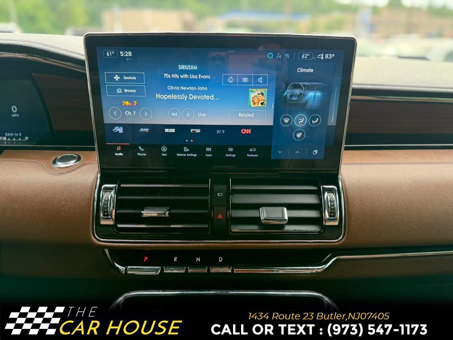 Used 2024 Lincoln Navigator Reserve AWD/4WD image 32