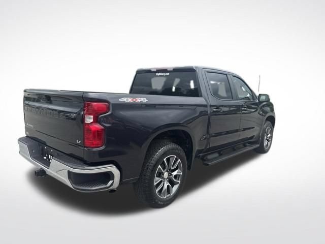 Used 2024 Chevrolet Silverado 1500 LT AWD/4WD image 5