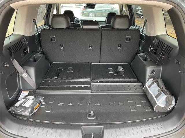 Used 2025 Hyundai Santa Fe Limited image 41