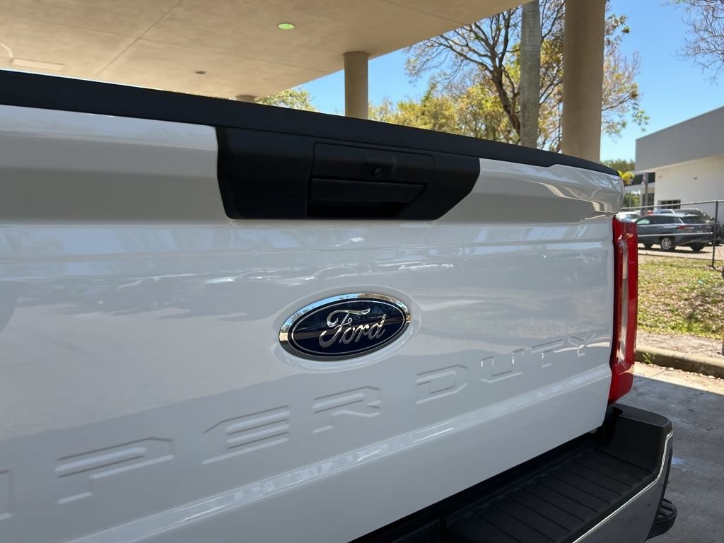 Used 2025 Ford F450 XLT AWD/4WD image 22