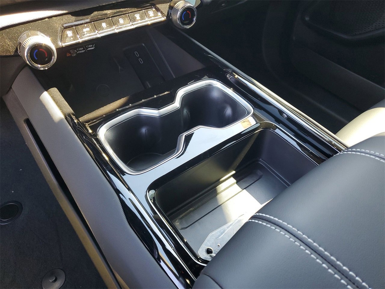 New 2026 Chevrolet Silverado EV LT image 25