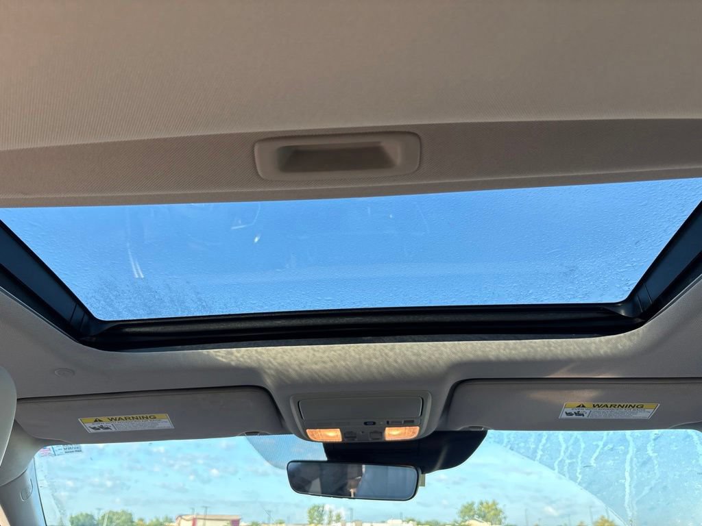 Used 2018 Honda Accord Touring image 5