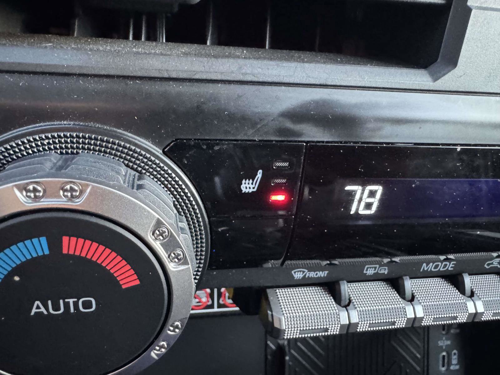 Used 2024 Toyota Tacoma SR5 image 34