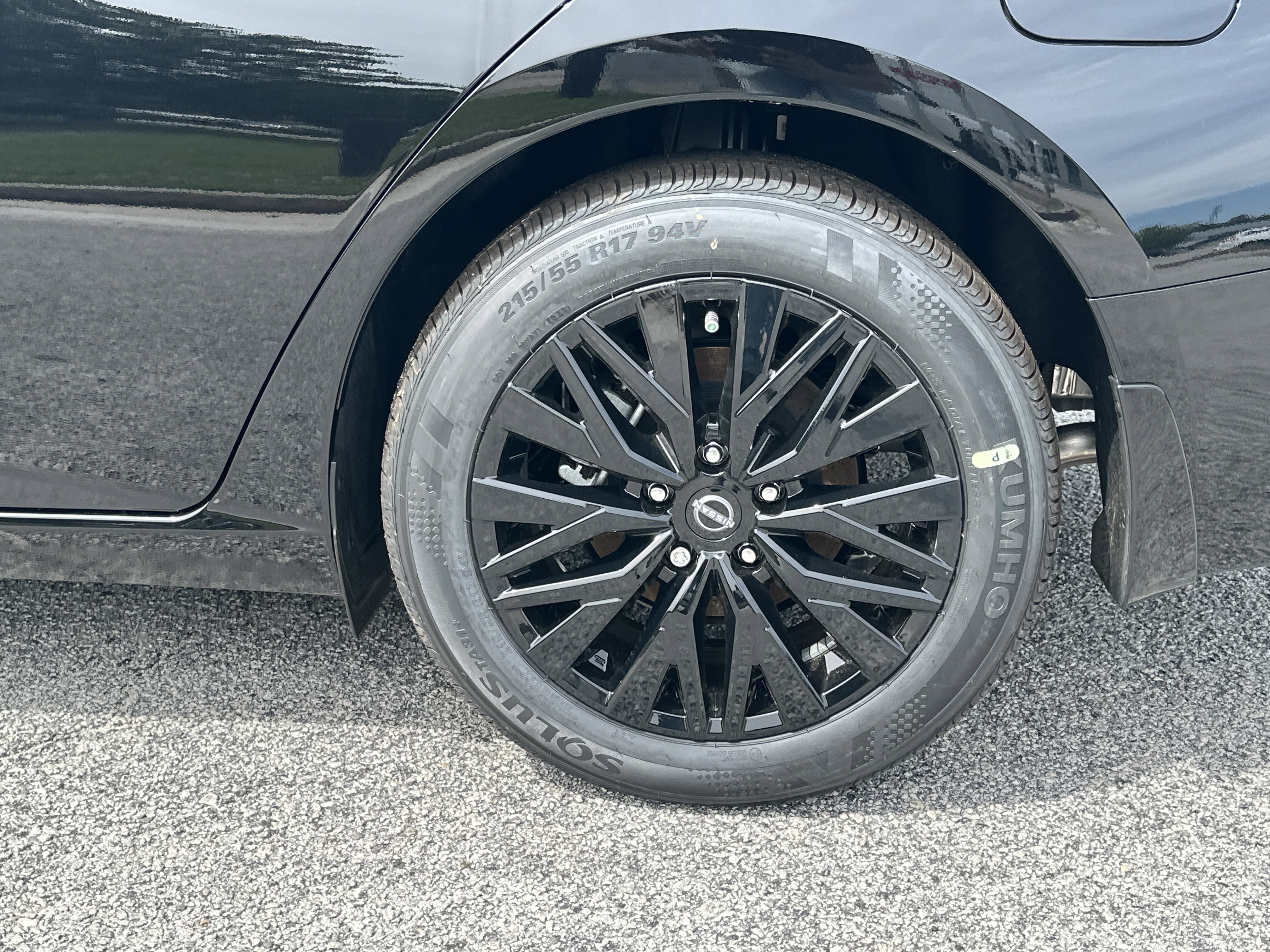 New 2026 Nissan Altima 2.5 SV FWD image 19