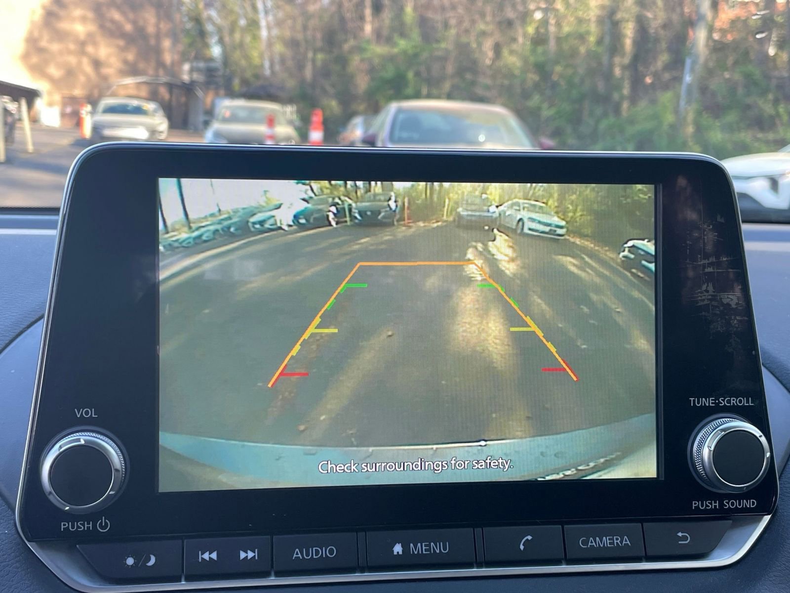 Used 2025 Nissan Sentra SV image 22